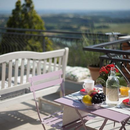 La Valle Del Tevere Bed & Breakfast Torrita Tiberina Exterior foto