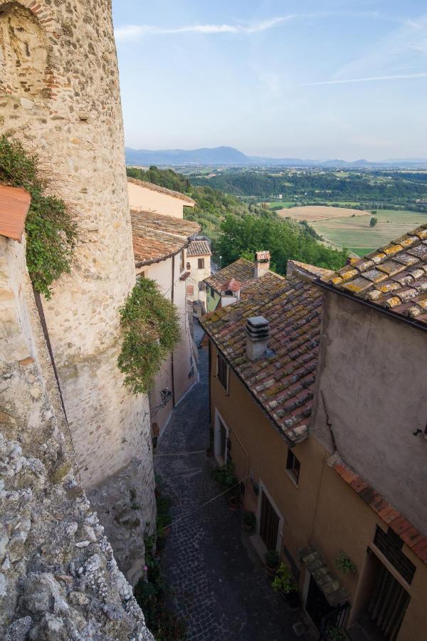 La Valle Del Tevere Bed & Breakfast Torrita Tiberina Exterior foto